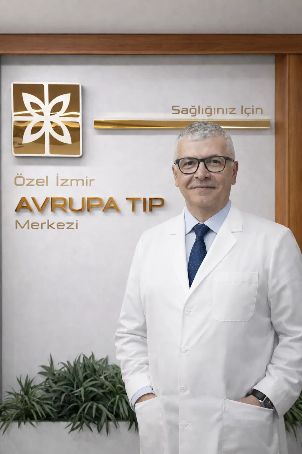 Şunun resmi: Op. Dr. Şahsuvar Ballıoğlu